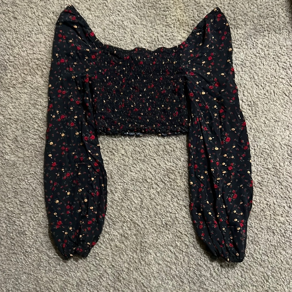 Black Floral Crop Top